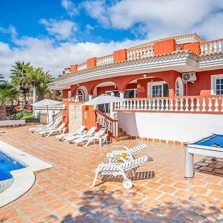 Oleada Willa Costa Adeje (Tenerife)