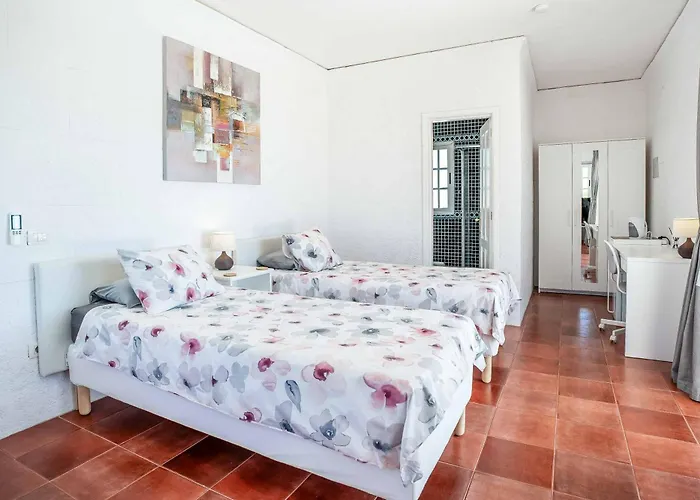 Oleada Villa Costa Adeje (Tenerife)